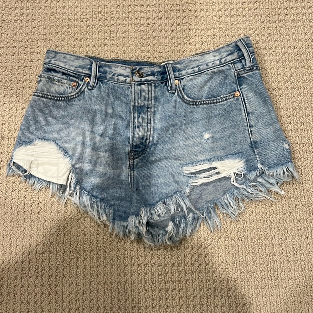 Free People cutoff Jean shorts size 28